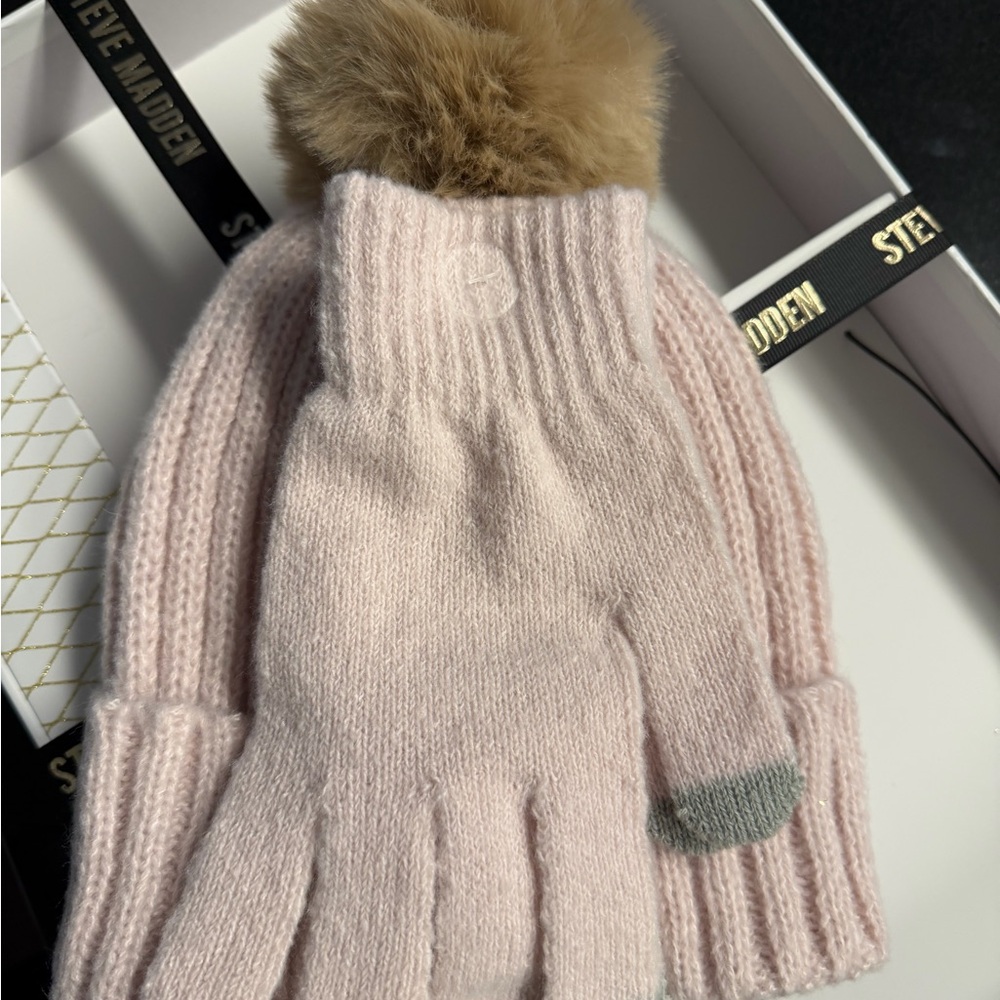 Steve Madden Pink Knit Gloves with Faux Fur Pom